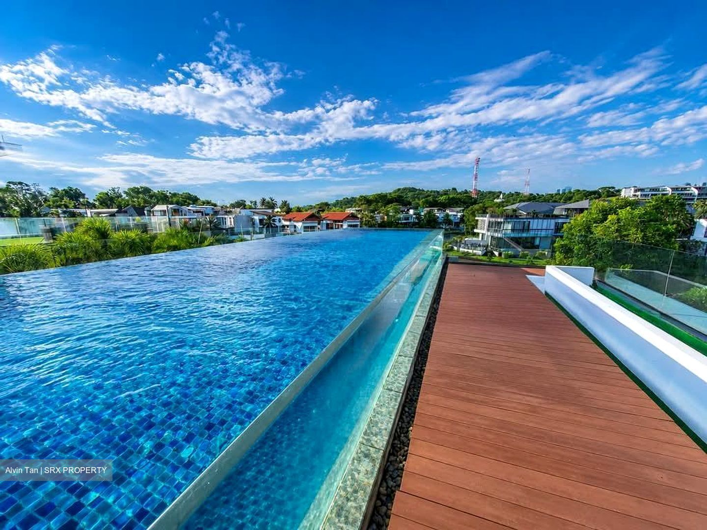 Ocean Drive (D4), Detached #566103381